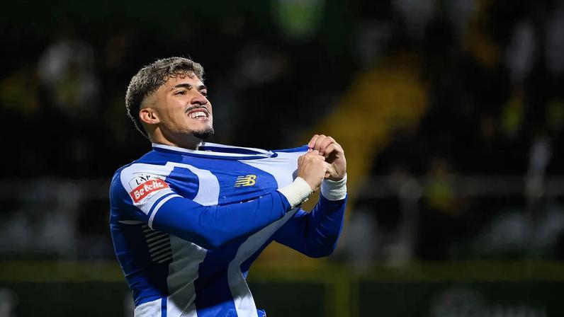 William Gomes afirma jogar todos os jogos pelo Jorge Costa