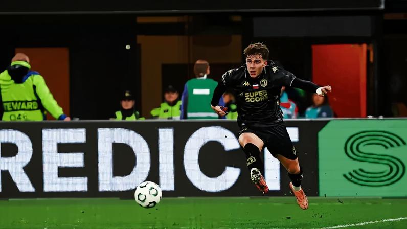 Oskar Pietuszewski está na iminência de rumar ao Estádio do Dragão