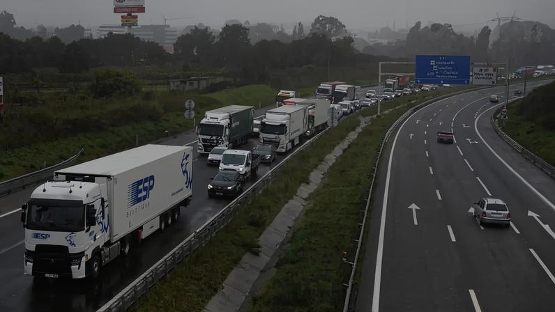 Valores das taxas de portagem cobradas a camiões entre o passado dia 1 de janeiro e a entrada em vigor do novo diploma podem ser reembolsados