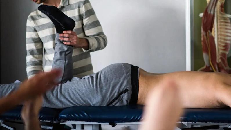 Suspeito não tinha habilitação legal para o exercício destas funções e usava a residência como consultório