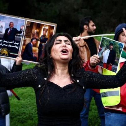 Iranianos em Lisboa pedem expulsar representantes da República Islâmica
