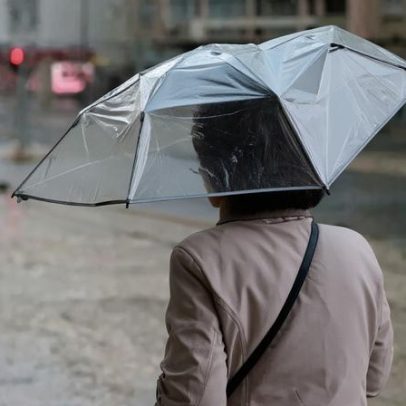 Chuva deixa 11 distritos sob aviso amarelo na terça