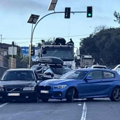 Acidente à entrada de Barcelos provoca caos no trânsito