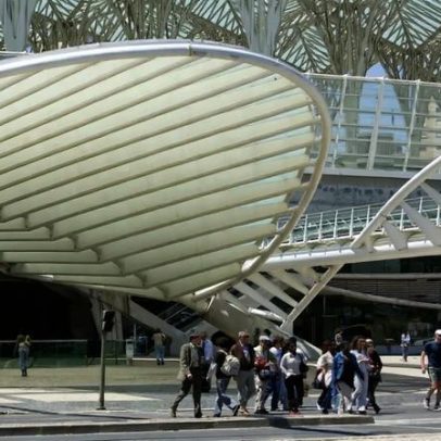 Tenta assaltar loja na Gare do Oriente com caneta ao pescoço de funcionária