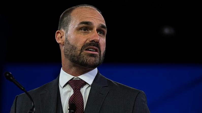 Imposição da Direção Geral de Trânsito não é consensual no país vizinho