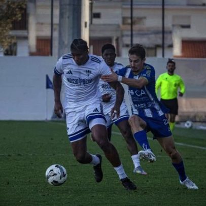 Juventude de Évora perde liderança nos descontos