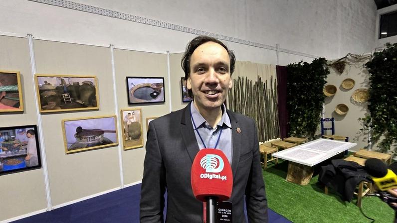 Presidente dos Escanções de Portugal elogia qualidade do vinho de talha de Cabeção