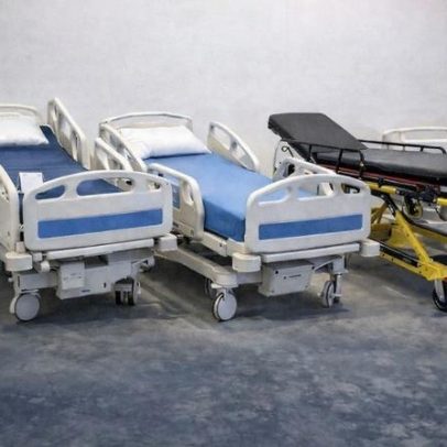 ULS Alto Alentejo lança concurso de 418 mil euros para camas e macas hospitalares