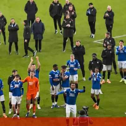 Chermiti brilhou no Old Firm e saiu de campo com cântico ao ritmo de Waka Waka