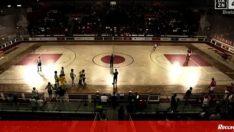 Hóquei em patins: transmissão ao vivo do Benfica-Sporting
