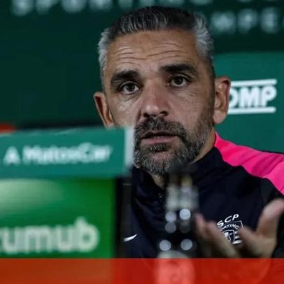 Conferência de Rui Borges em direto antes do jogo com o V. Guimarães