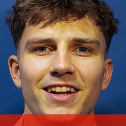 Reforço do FC Porto ajuda a pronunciar o nome de Oskar Pietuszewski