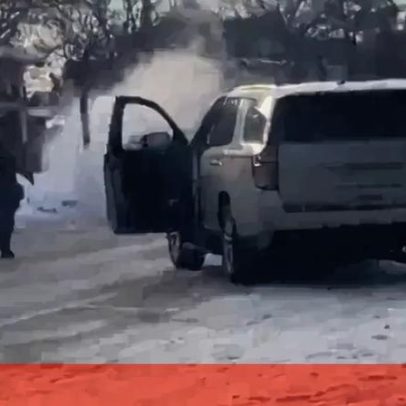 Mulher desarmada é baleada por agente do ICE nos EUA