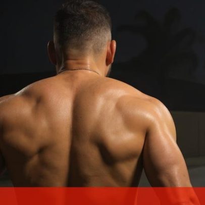 Campeão do UFC corre durante temporal após terminar namoro de 9 dias