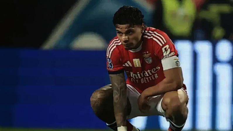 «Se fosse com outros treinadores estavam desgraçados»: Fernando Mendes e o 'capitão' Richard Ríos