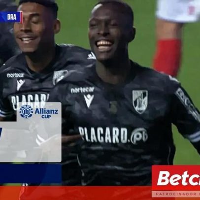 Ndoye decide a reviravolta com cabeceamento decisivo