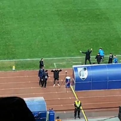 Nélson Oliveira suspenso por dois jogos e multa de 12 mil euros na Allianz Cup
