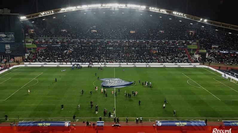 Ajoelhos na baliza e provocações marcam V. Guimarães-Sp. Braga