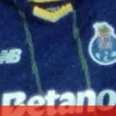 FC Porto lança quarto equipamento com tributo especial