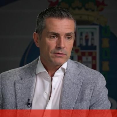 Tiago Silva aponta contradições de Mourinho, treinador do Benfica