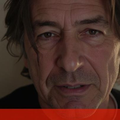 Sá Pinto grava vídeo na embaixada de Portugal no Irão com apreensão