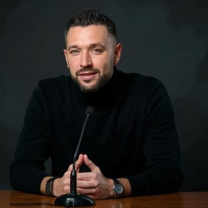 Farioli reage à vitória do FC Porto e ao estilo Mourinho
