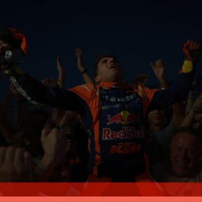 Luciano Benavides vence no Dakar nas motas por dois segundos