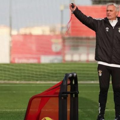 Benfica ajusta estratégia para jogo com Juventus sob observação de Mário Branco