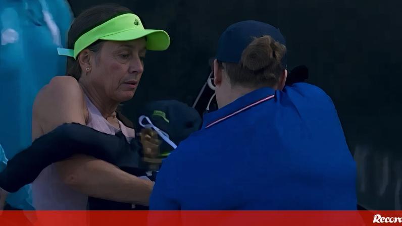 Momento gerou pânico na partida entre Zeynep Sönmez e Ekaterina Alexandrova