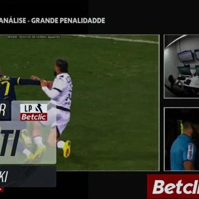 Falta sancionada pelo VAR garante vitória do FC Porto em Guimarães
