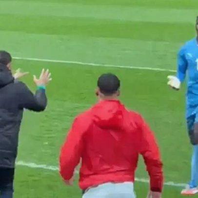 Final da CAN: marroquinos tentam levar toalha de Mendy durante partida