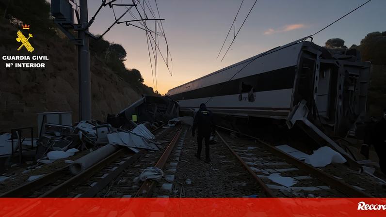 Menina de 6 anos perdeu pai, mãe e irmão no acidente ferroviário em Espanha: família tinha ido visitar o Bernabéu