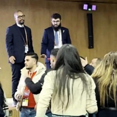 Selecionador do Senegal chega à conferência; jornalistas marroquinos saem