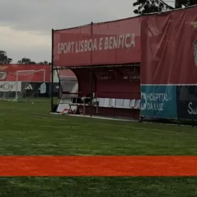 Rafa em foco no treino do Benfica; Mourinho fala com Mário Branco na chegada