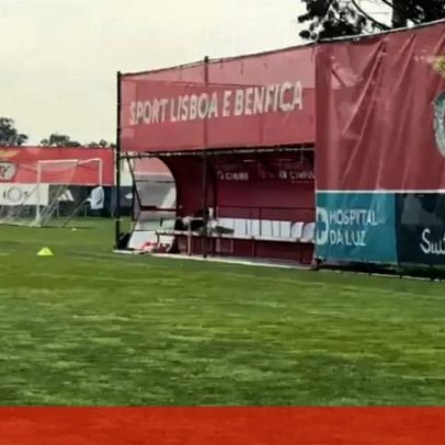 Rafa em foco no treino do Benfica; Mourinho conversa com Mário Branco