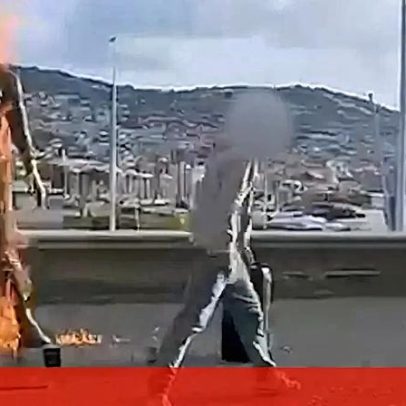 Homem ateia fogo à estátua de Cristiano Ronaldo no Funchal