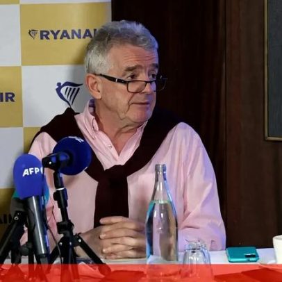 CEO da Ryanair responde a Elon Musk com campanha 'Big Idiot' e bilhete grátis