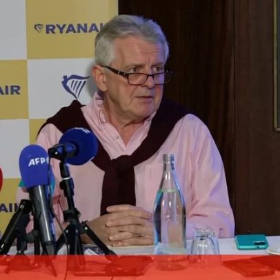 CEO da Ryanair responde a Elon Musk com campanha Big Idiot e bilhete gratuito