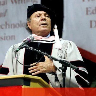 Julio Iglesias partilha mensagens de ex-empregadas para negar acusações