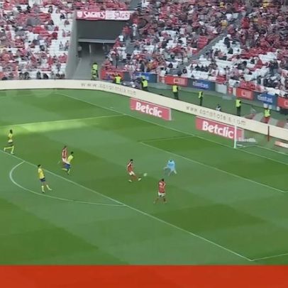 Adeptos do Benfica esperam mais de Rafa após último golo na Luz