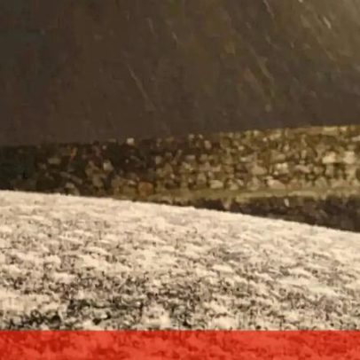 Neve chega ao Alentejo: Marvão fica coberto de branco