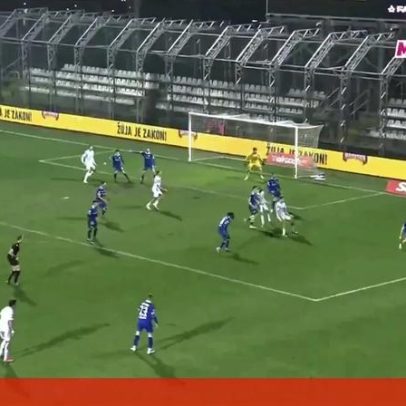 Tiago Dantas marca golo de trivela no Rijeka-Slaven Belupo