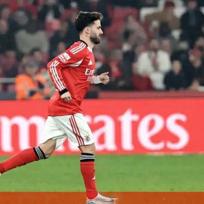 Rafa é lançado no Benfica-E. Amadora, entre aplausos e assobios
