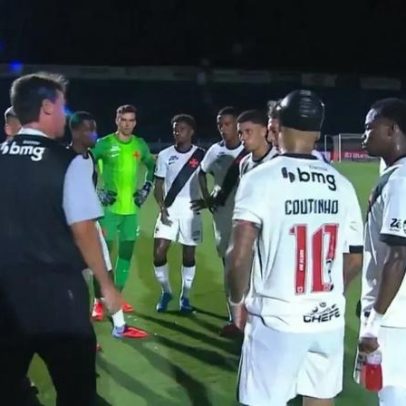 Treinador do Vasco da Gama berra com jogadores; Nuno Moreira também alvo