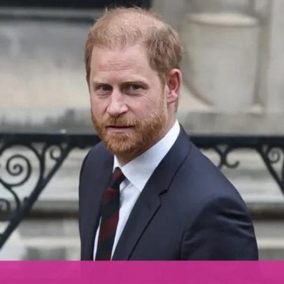 Príncipe Harry chora no tribunal ao falar de perseguição à esposa