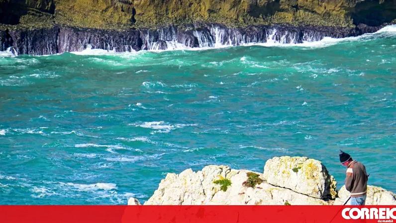 Pescadores lúdicos na Costa Vicentina