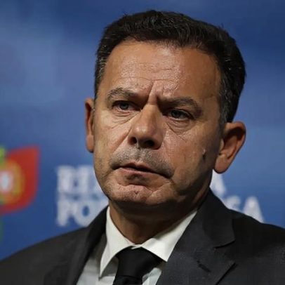 Primeiro-ministro manifesta condolências pela morte de portuguesa num bar suíço