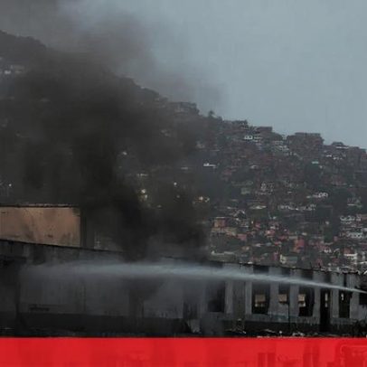 EUA atacaram a Venezuela e raptaram Nicolás Maduro e a esposa