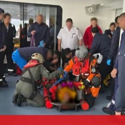 Mulher de 86 anos resgatada de helicóptero após queda de cruzeiro em Peniche