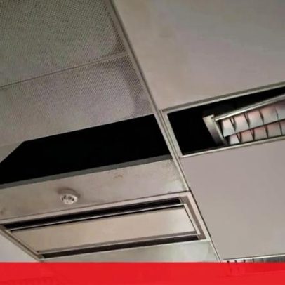 Tribunais com infiltrações de água e uso de fita-cola para vedar tectos